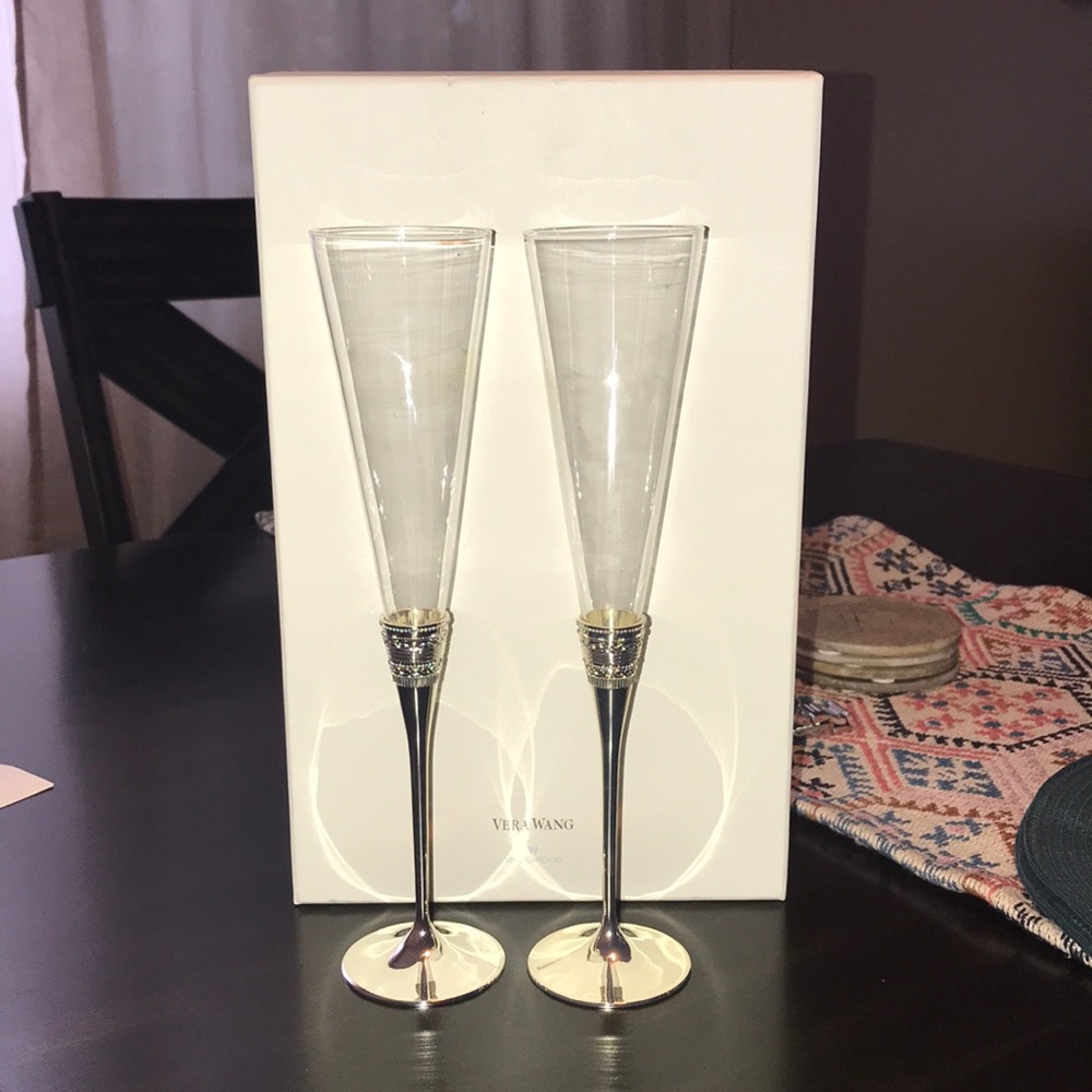 Vera Wang Wedding Flutes